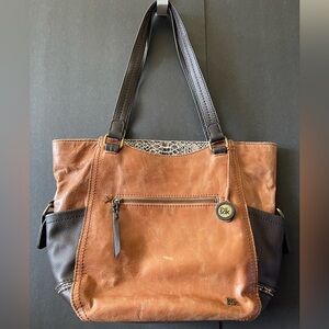 The Sak distressed shoulder/hobo purse.